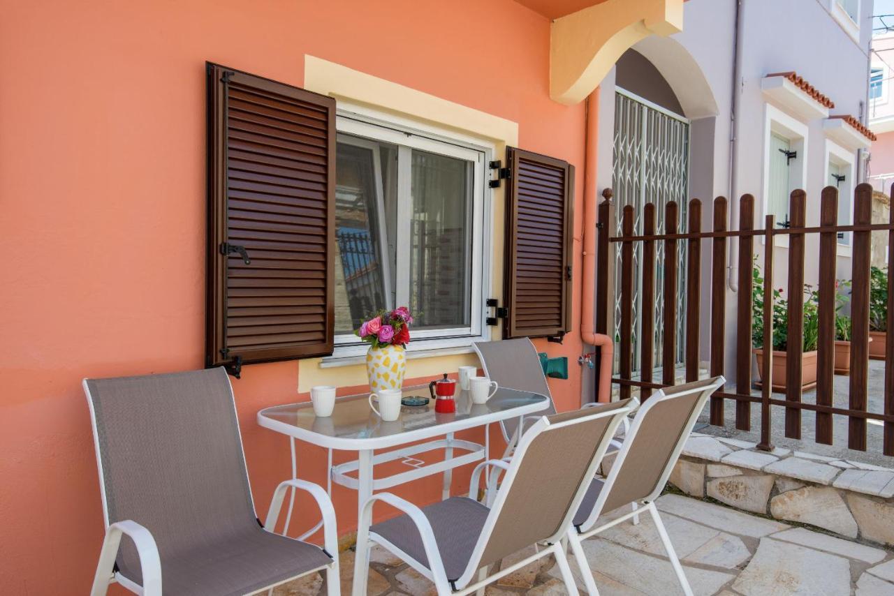 Nina Apartment جايوس المظهر الخارجي الصورة